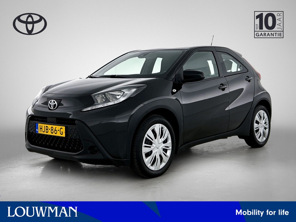 Toyota Aygo X 1.0 VVT-i MT Play | BTW Voertuig | Eerste eigenaar | Apple CarPlay/Android Auto | Cruise Control Adaptive |  Achteruitrijcamera |