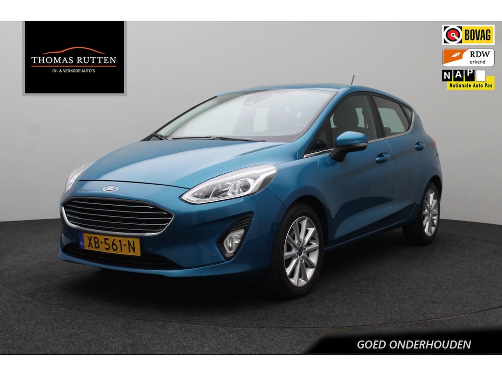 Ford Fiesta 1.0 EcoBoost Titanium 2018 | Goed Onderhouden | Navigatie | Stoelverwarming | Stuurverwarming | Carplay | Lichtmetalen Velgen | DAB Radio | Achteruitrij Camera | 2 Sleutels | Boekjes | Nationale Autopas