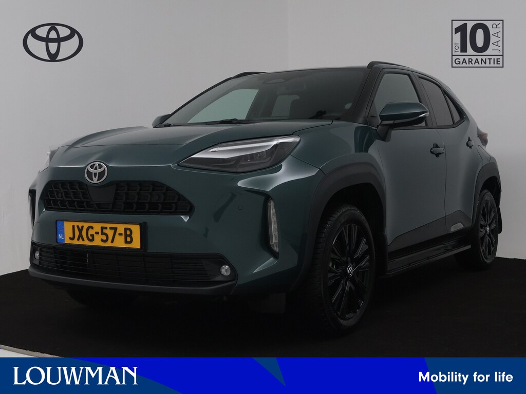 Toyota Yaris Cross 1.5 Hybrid 115 Dynamic | Comfort Pack | All-season banden | Treeplanken | Spatlappen |