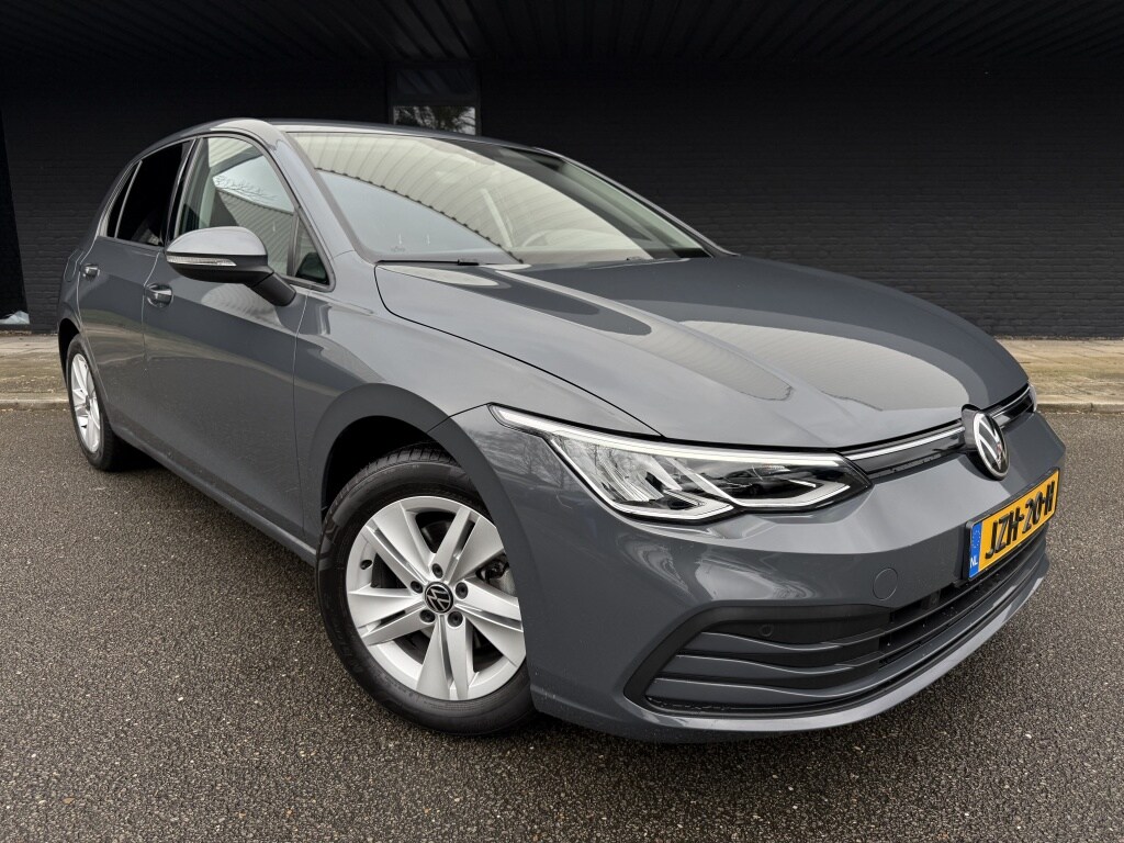 Volkswagen Golf 1.0 TSI Life Business