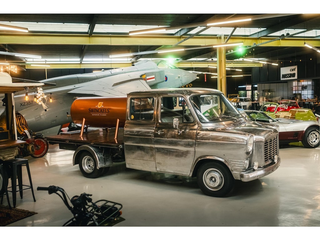 Ford Transit 130 Exclusieve Swinckels tapwagen | Handgemaakte koperen biertank | Oldtimer icoon