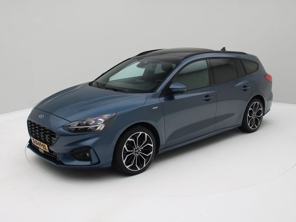 Ford Focus Wagon 1.5 EcoBoost ST Line Business 182PK Panorama / Camera / LED / Origineel NL