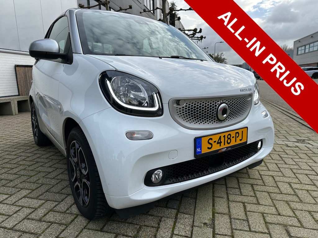 smart Fortwo CABRIO ED Smart Fortwo Cabrio Electric Nieuw staat moet nu weg! PRIJSPAKKER! Nieuwe accu & APK