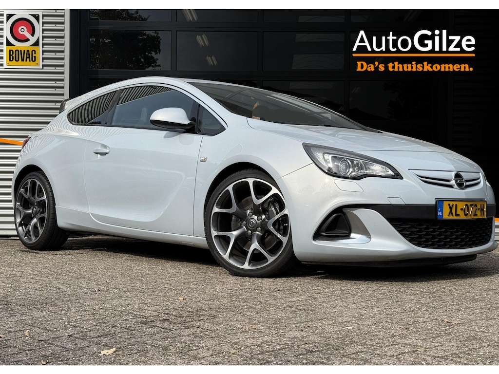 Opel Astra GTC 2.0 Turbo OPC 280PK l Speciale Lak l 20inch l OPC Stoelen l Navigatie