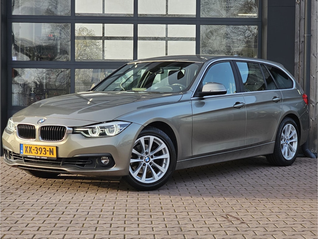 BMW 3-Serie Touring 320i Centennial High Executive | Automaat | Navi | Stoelverwarming | LED | Cruise | PDC |