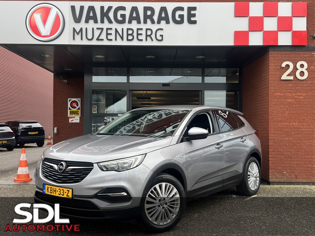 Opel Grandland X 1.2 Turbo Innovation 130PK // LED // CAMERA // PDC V+A // CLIMA // NAVI + CARPLAY