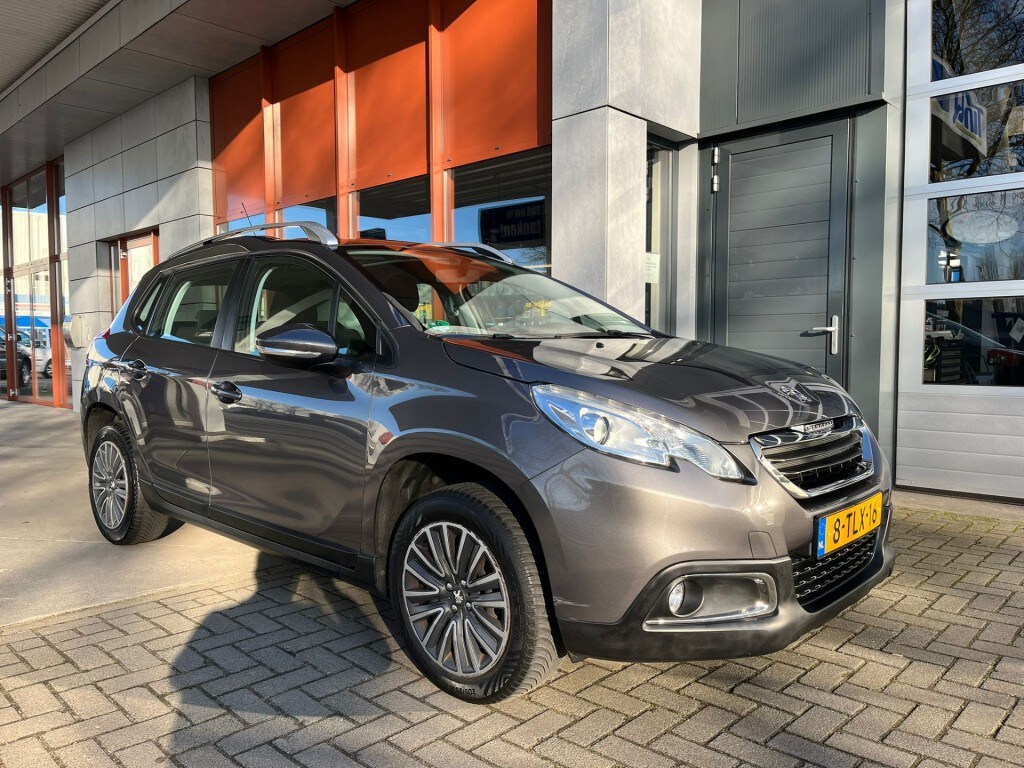 Peugeot 2008 1.2 VTI ACT. PACK PR