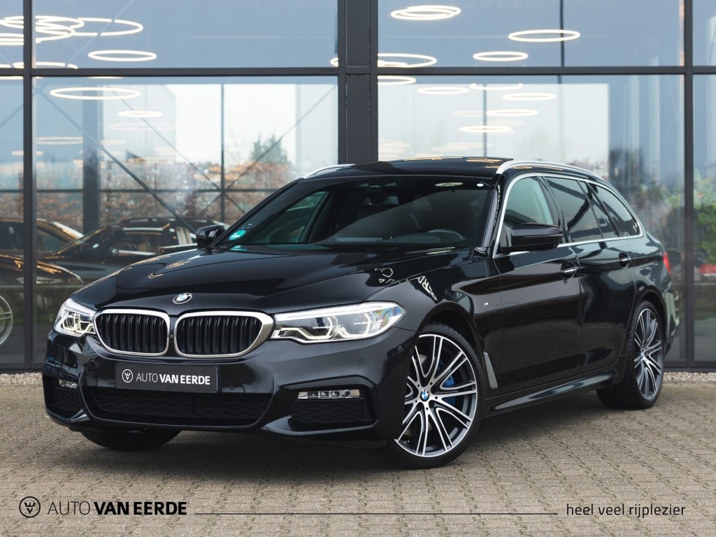 BMW 5-Serie 540i Touring M-sport Sportautomaat