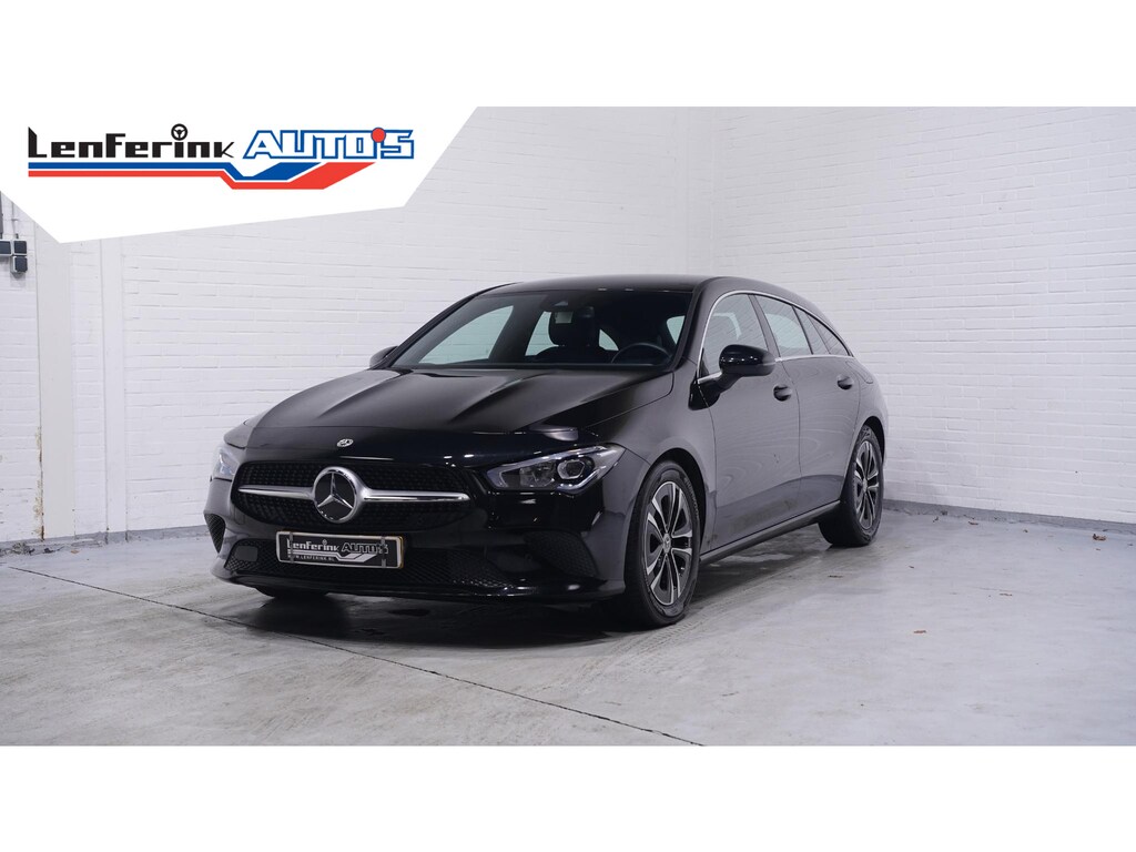 Mercedes-Benz CLA Shooting Brake 180 Business Line NAP 1e eigen. LED-verlichting 17"-lichtmetalen velgen navigatie PDC v+a DAB bluetooth Camera sportstoelen stoelverwarming voor electr-achterklep schakelflippers aan het stuur