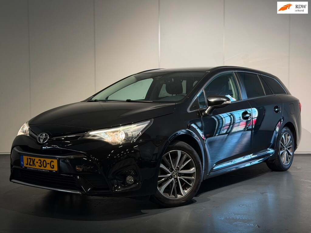 Toyota Avensis Touring Sports 1.8 VVT-i Business Plus AUT /Clima/Cruise/Camera/NAVI/LaneAss/LMV