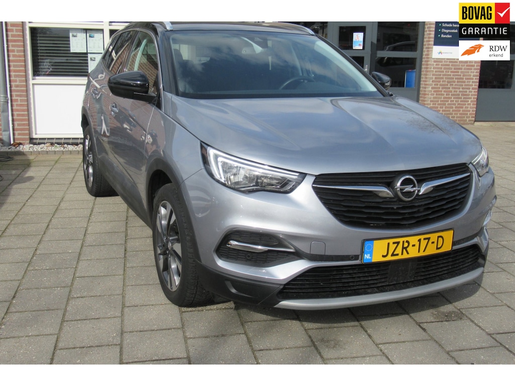 Opel Grandland X 1.2 Turbo Ultimate