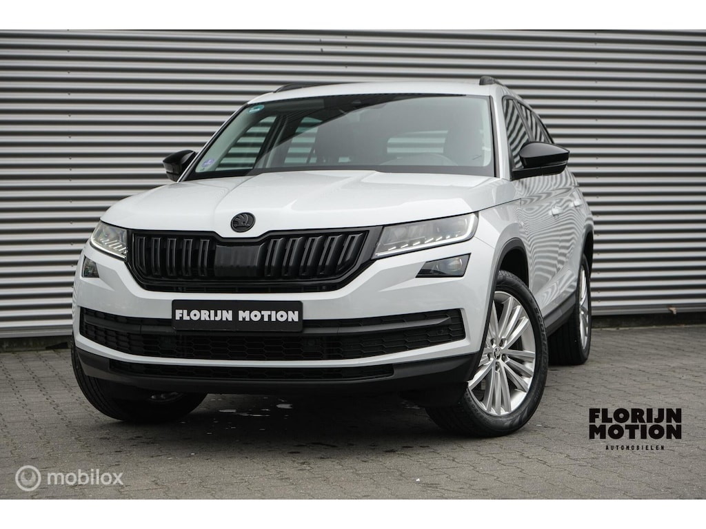 Skoda Kodiaq 1.5 TSI Business Edition Plus | Canton audio |Adaptieve Cruise | Stoelverw. | Alcantara | CarPlay | Moon White metallic | LED