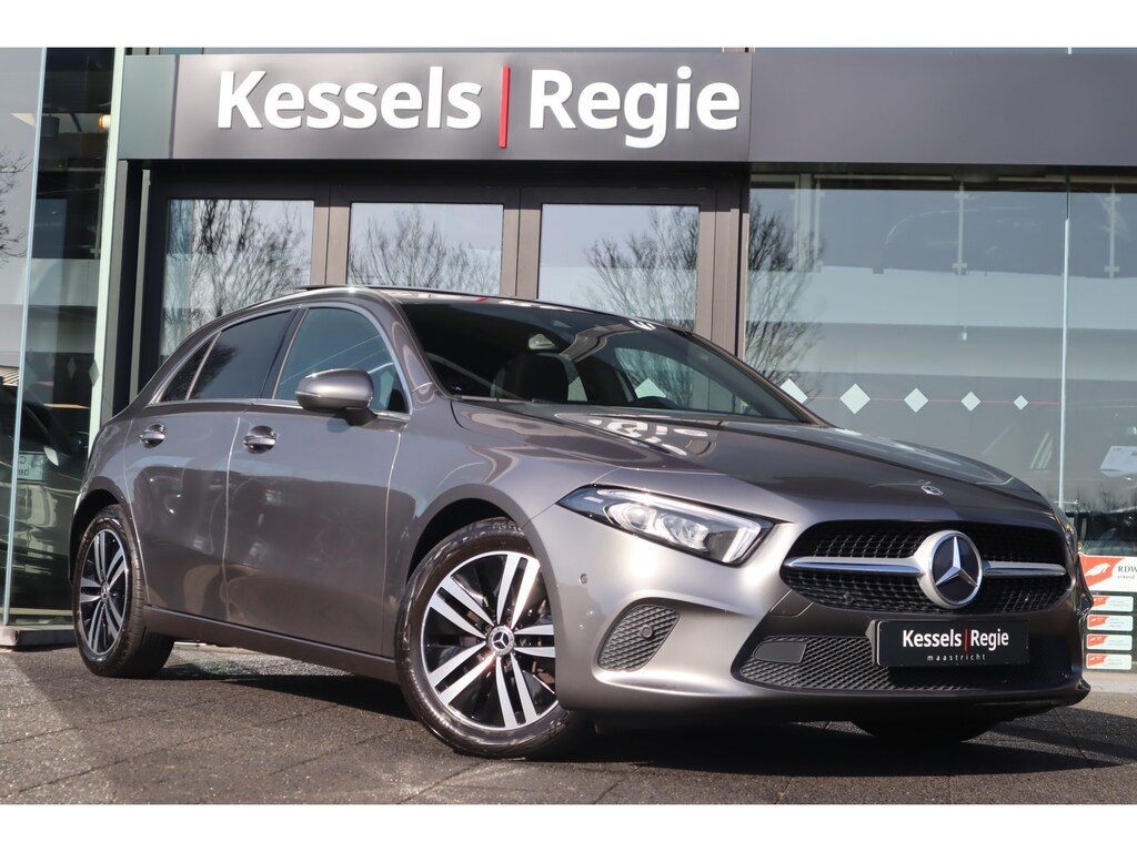 Mercedes-Benz A-klasse 200 | Pano | Ambient | Widescreen | Camera | CarPlay | Sensoren | Stoelverwarming