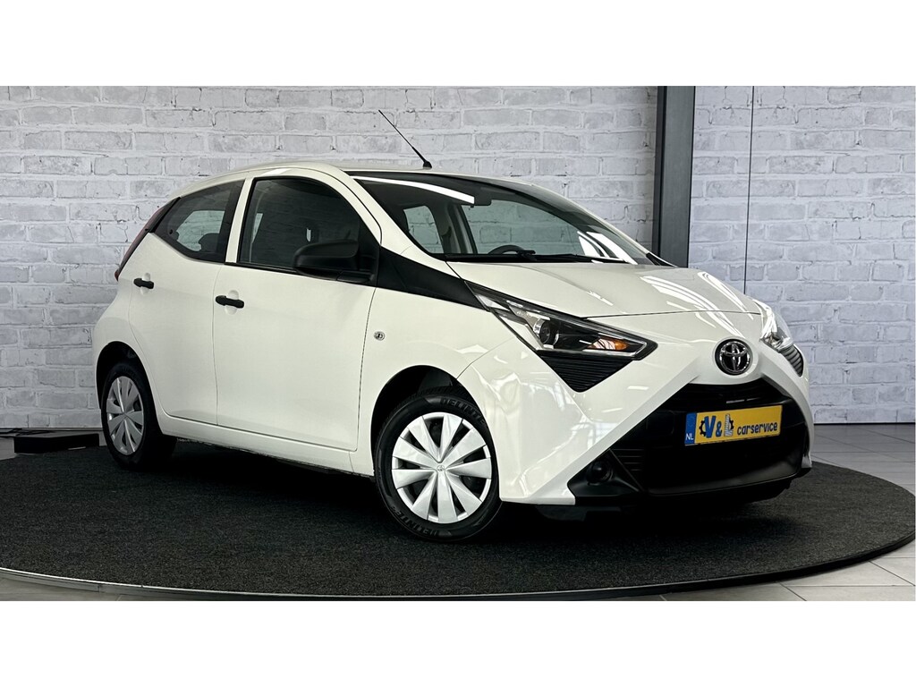 Toyota Aygo 1.0 VVT-i x-fun / Airco / Cruise