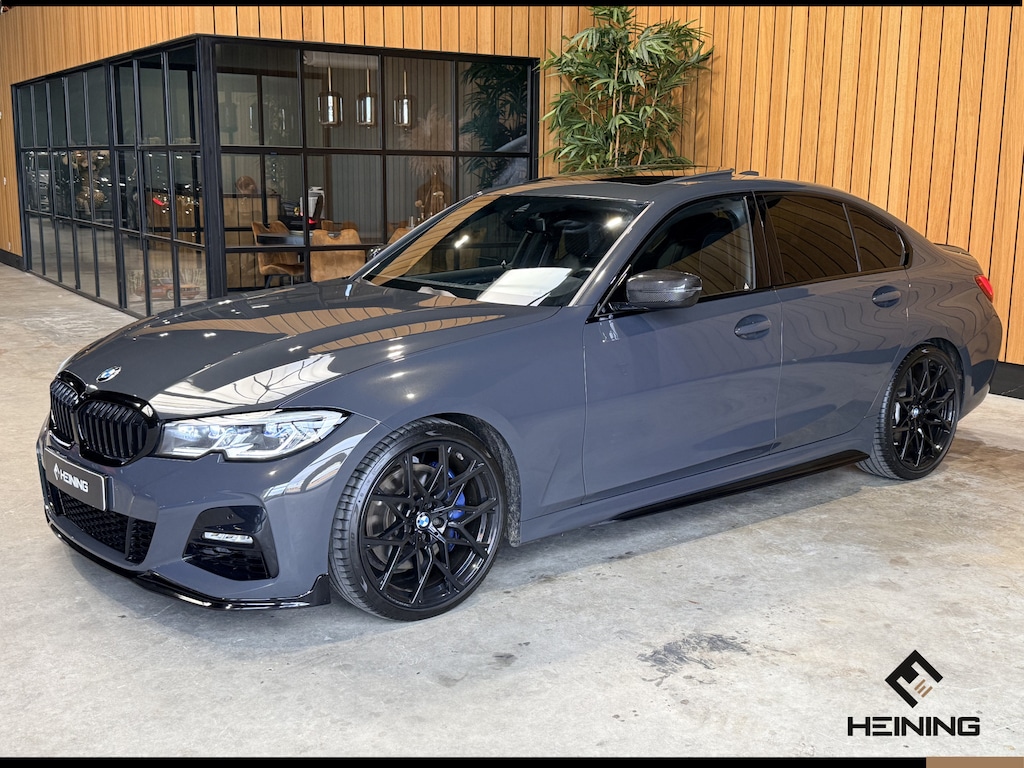 BMW 3-Serie 330d High Executive Edition. M sport M performance. Eerste eigenaar met NAP