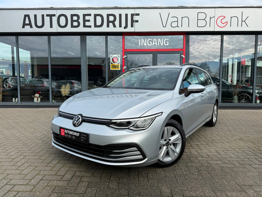 Volkswagen Golf Variant 1.0 TSI Life | ACC | Trekhaak | PDC