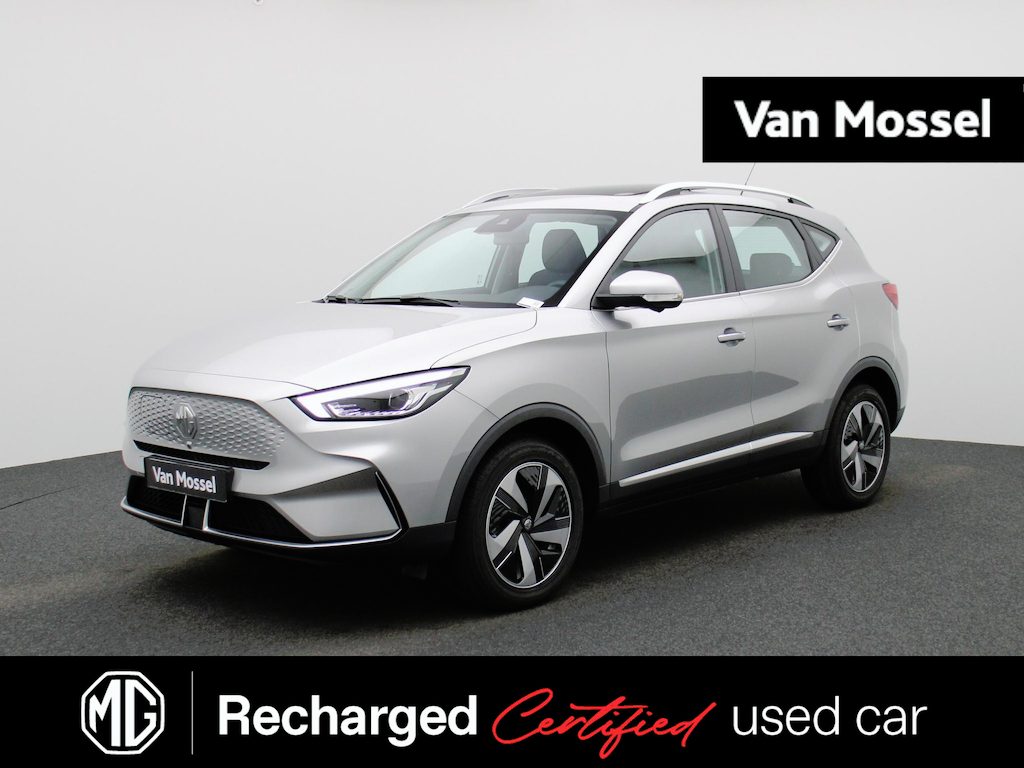 MG MG ZS EV Standard Range Luxury 50 kWh | panoramadak | leder | verwarmde stoelen| 360 camera | apple carplay/android auto