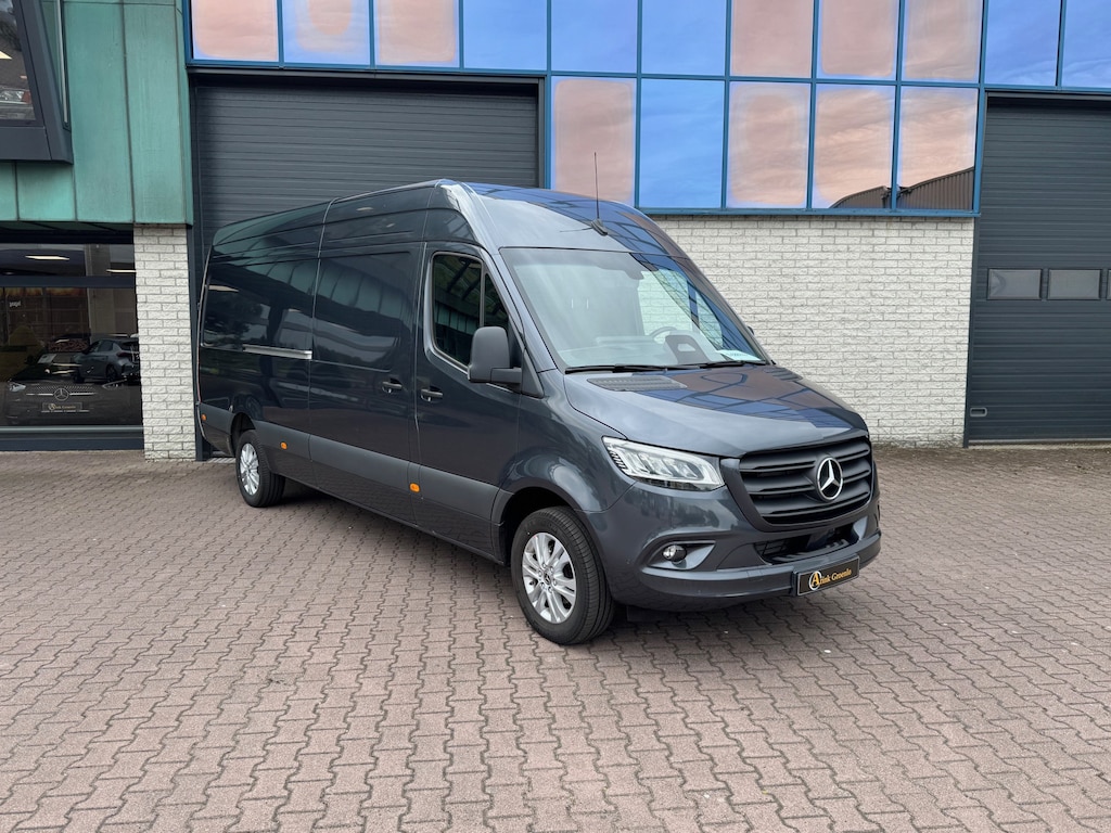 Mercedes-Benz Sprinter 319 L3H2 2x Schuifdeur BPM vrij Distronic Digitale spiegel Smartphone integratie Stuurwiel verwarming Winterpakket 9G-Tronic Mbux LED High Performance