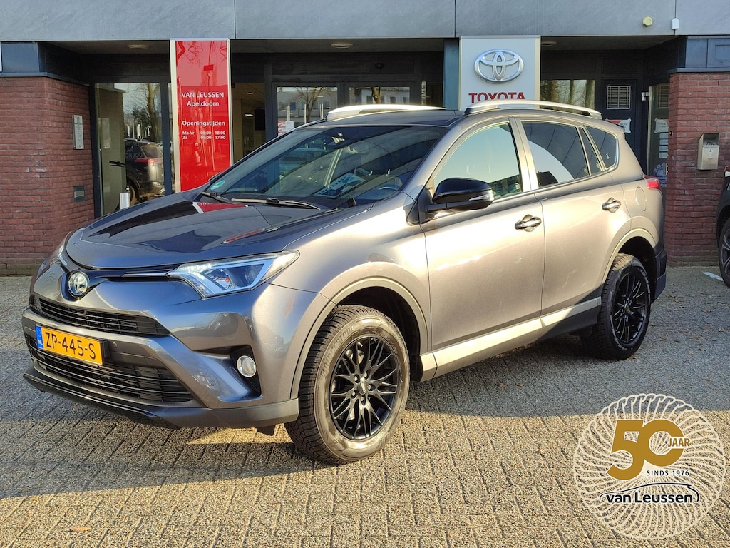 Toyota RAV4 2.5 HYBRID BLACK EDITION AD-CRUISE NAVI BLUETOOTH EL-ACHTERKLEP PARK-SENSOREN CAMERA KEYLESS CLIMA