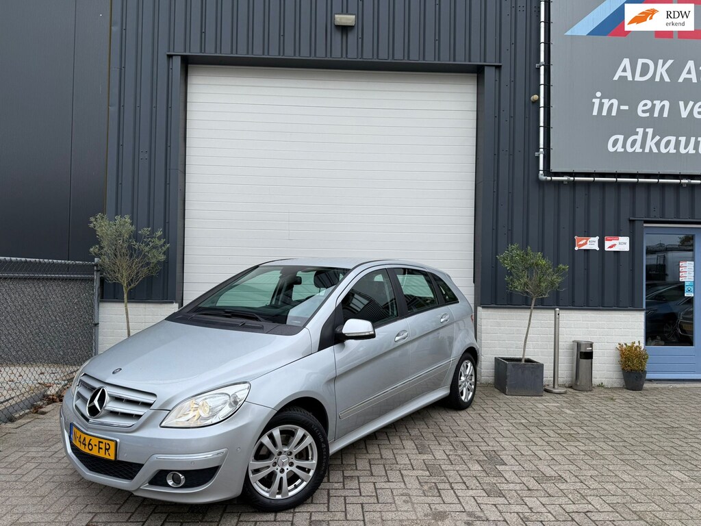 Mercedes-Benz B-klasse 200 AUTOMAAT/STOELVERW/TREKHAAK/PDC/MOOIE AUTO