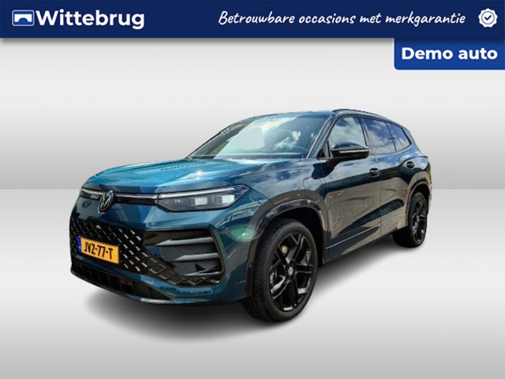 Volkswagen Tayron 1.5 eHybrid R-Line Edition  / Panoramadak / Trekhaak / IQ Light / 20" lm velgen / Navi / Carplay / 360'' camera