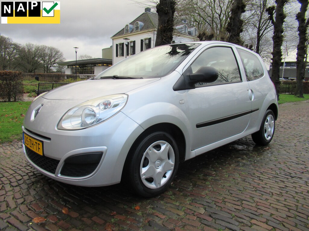 Renault Twingo 1.2 Authentique Airco Stuurbekrachtiging Isofix Elec Pakket Zuinige Auto