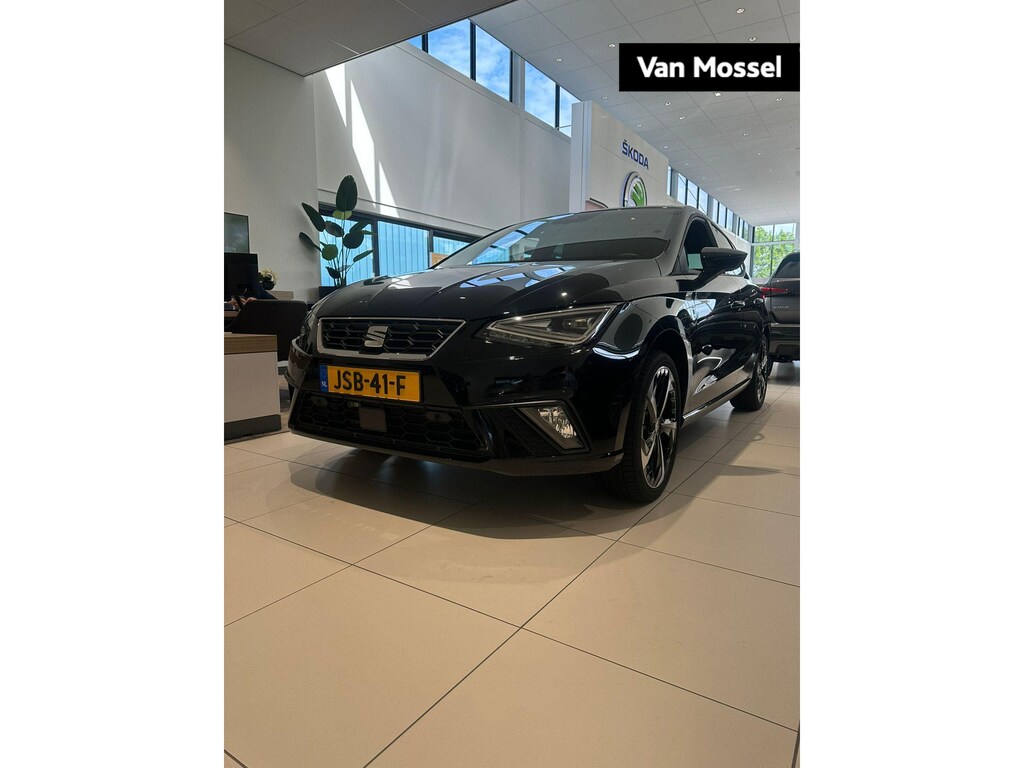 SEAT Ibiza 1.0 EcoTSI FR 95 PK | €2000,- Herwaardering! | LED Koplampen | Parkeersensoren | Climate Control | Apple Carplay/Android Auto | Digitaal Dashboard | Cruise Control | Lichtmetalen velgen | Direct leverbaar! |
