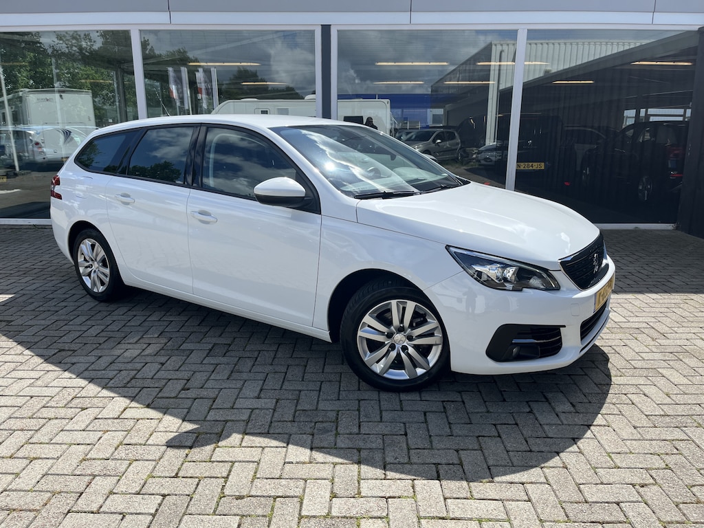 Peugeot 308 SW 1.2 PureTech Active Pack Trekhaak / Led /Pdc / Cruise / Carplay