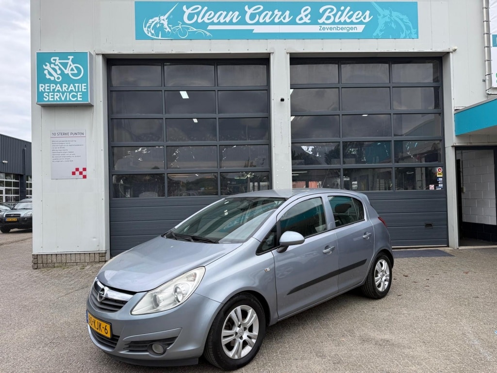 Opel Corsa 1.4-16V Enjoy