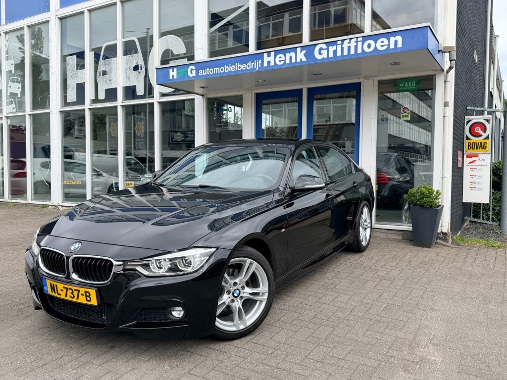 BMW 3-Serie 318i Executive M Sport I Navigatie I Climate I Xenon I Dealer ond. I NL auto