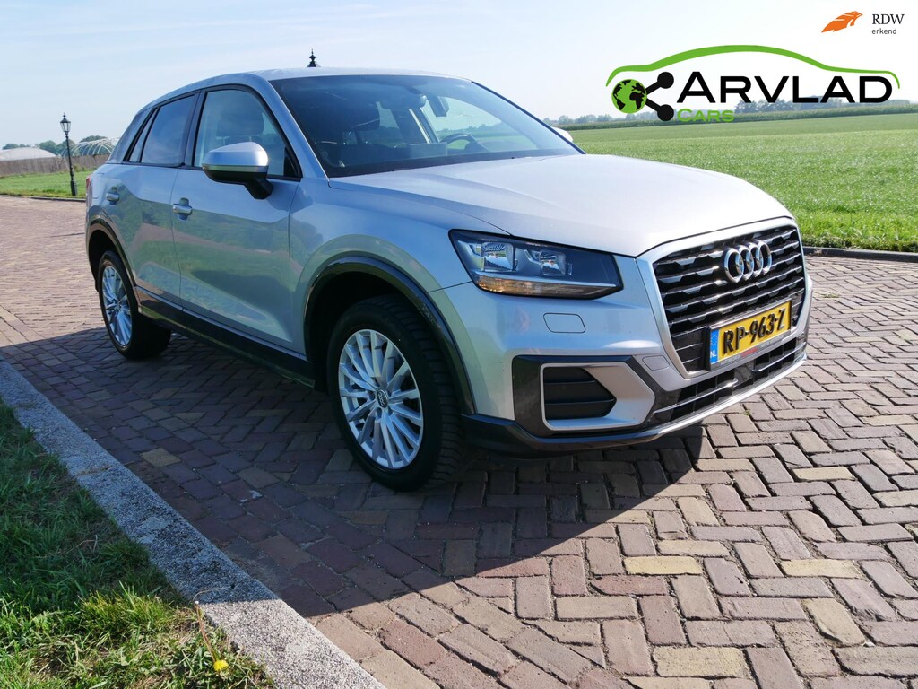 Audi Q2 1.6 TDI Design S-Tronic ** 8999 NETTO * NW APK/TUV