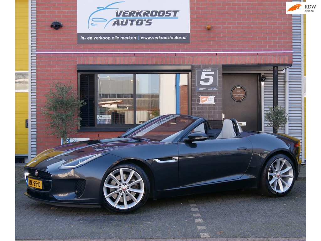 Jaguar F-Type 2.0T R-Dynamic. stoelverwarming. sportuitlaat. camera. navi.