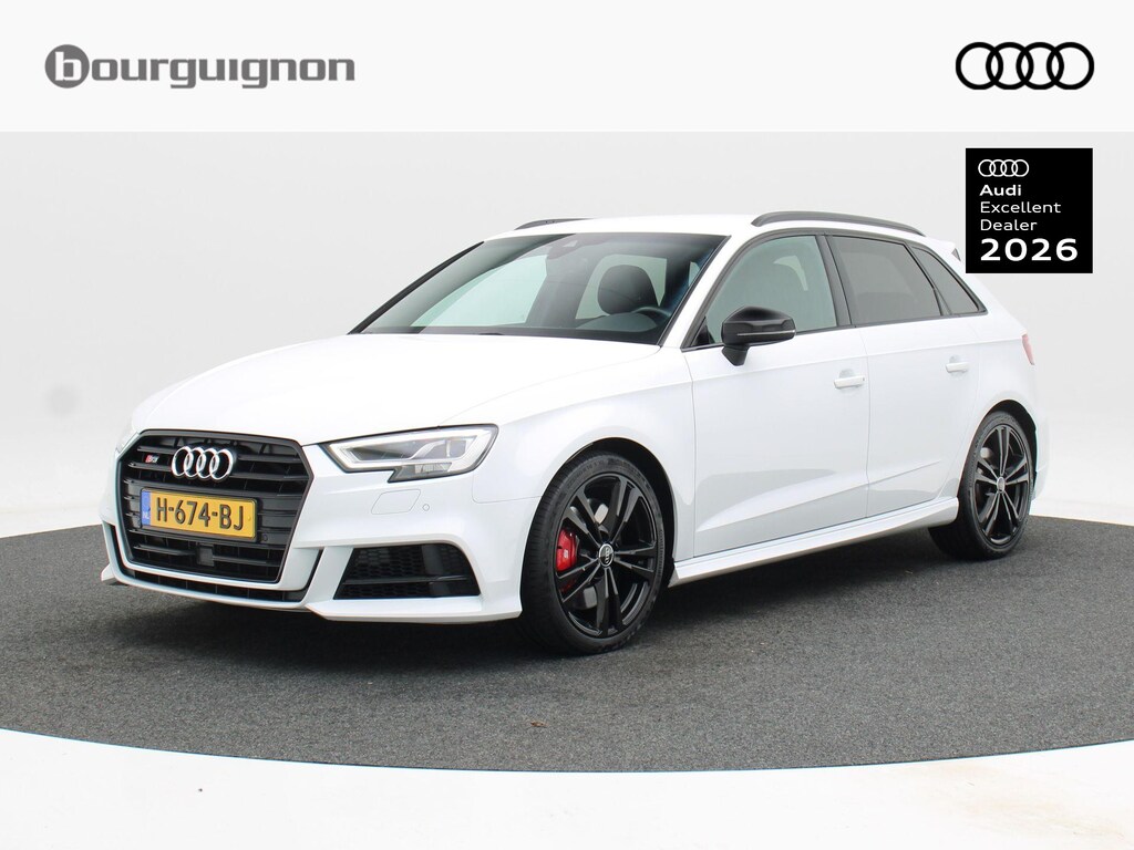 Audi S3 Sportback 2.0 TFSi 301 Pk Automaat quattro | Stoelverwarming | Bang & Olfusen | Adaptive Cruise | Virtual Cockpit | Camera | 18 Inch | 74.527 Km !!
