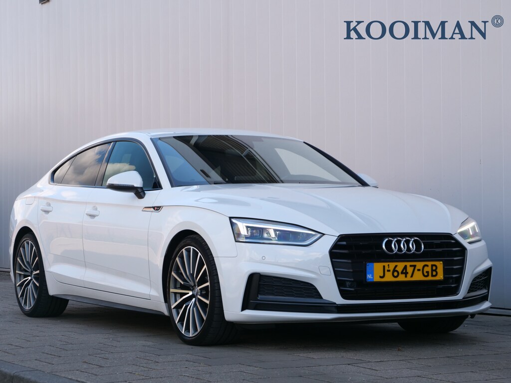 Audi A5 Sportback 35 TFSI 150pk Sport S-line Black edition Automaat Navi / 19 inch / PDC