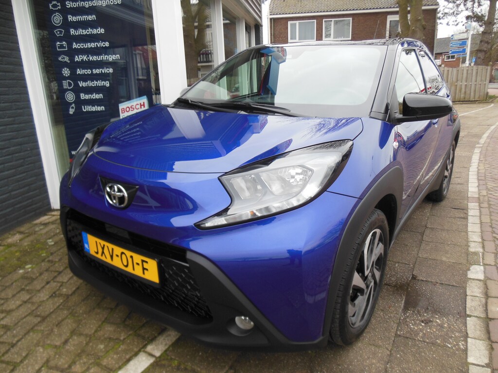 Toyota Aygo X 1.0 VVT-i MT Envy 2025 carplay android
