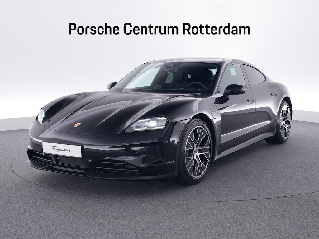 Porsche Taycan 4