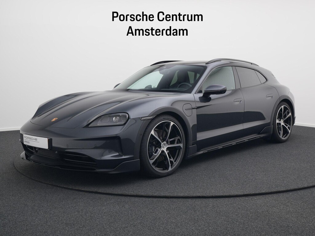 Porsche Taycan Cross Turismo 4