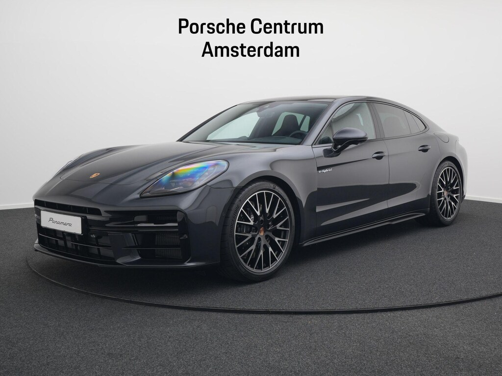 Porsche Panamera 4 E-Hybrid