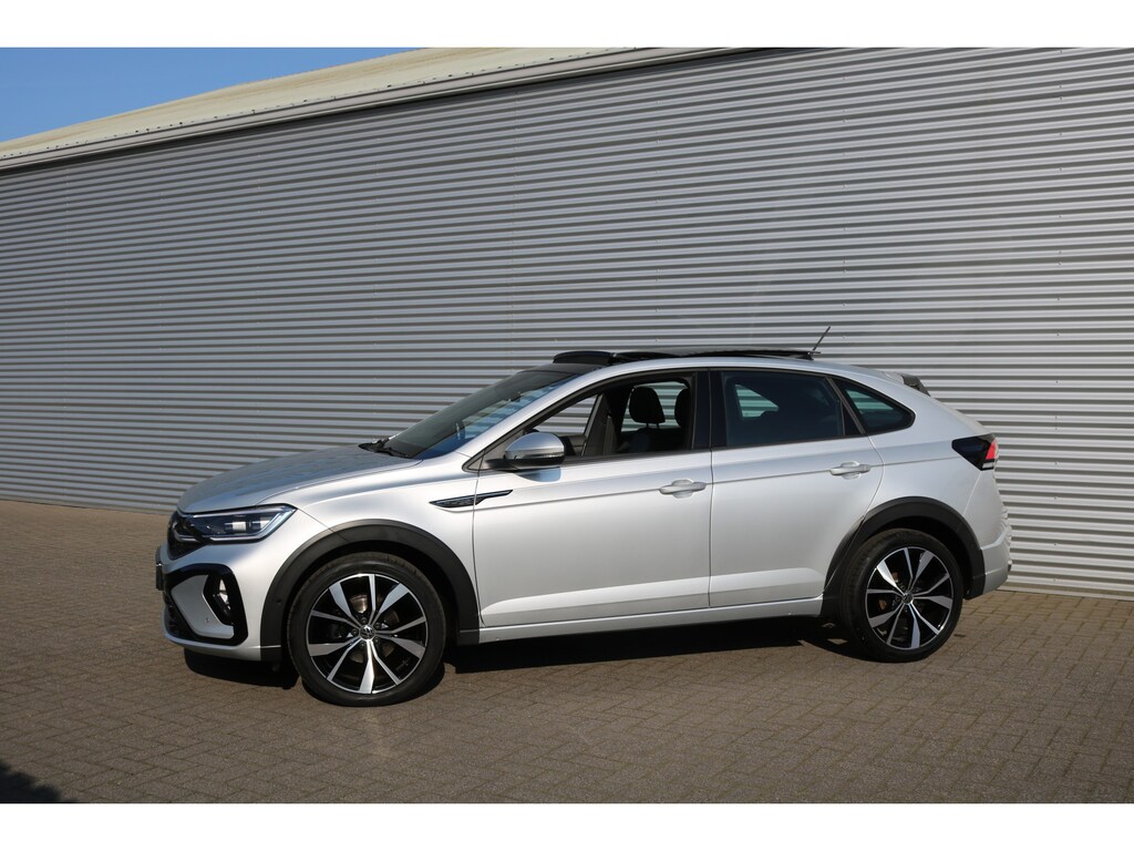 Volkswagen Taigo 1.5 TSI R-Line DSG (Panoramadak Carplay ACC Keyless Camera Trekhaak IQ-Light 18InchLMV Pdc V+A)