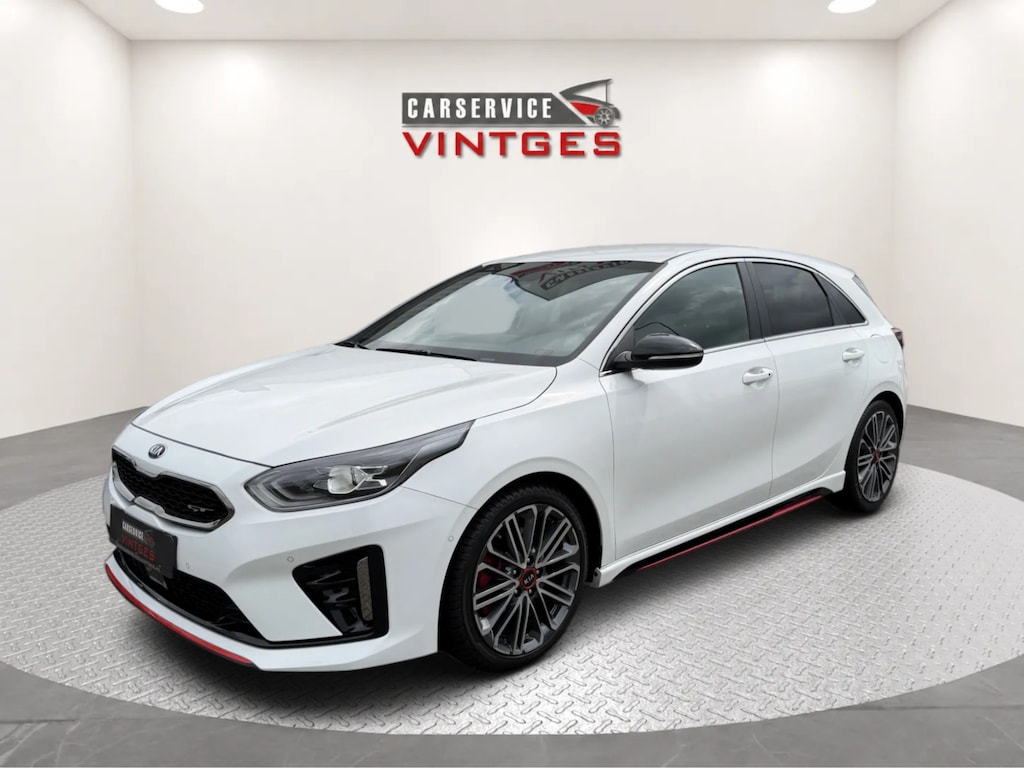 Kia Ceed 1.6 T-GDi GT 204PK Automaat | JBL | ACC | Camera | CarPlay | Trekhaak