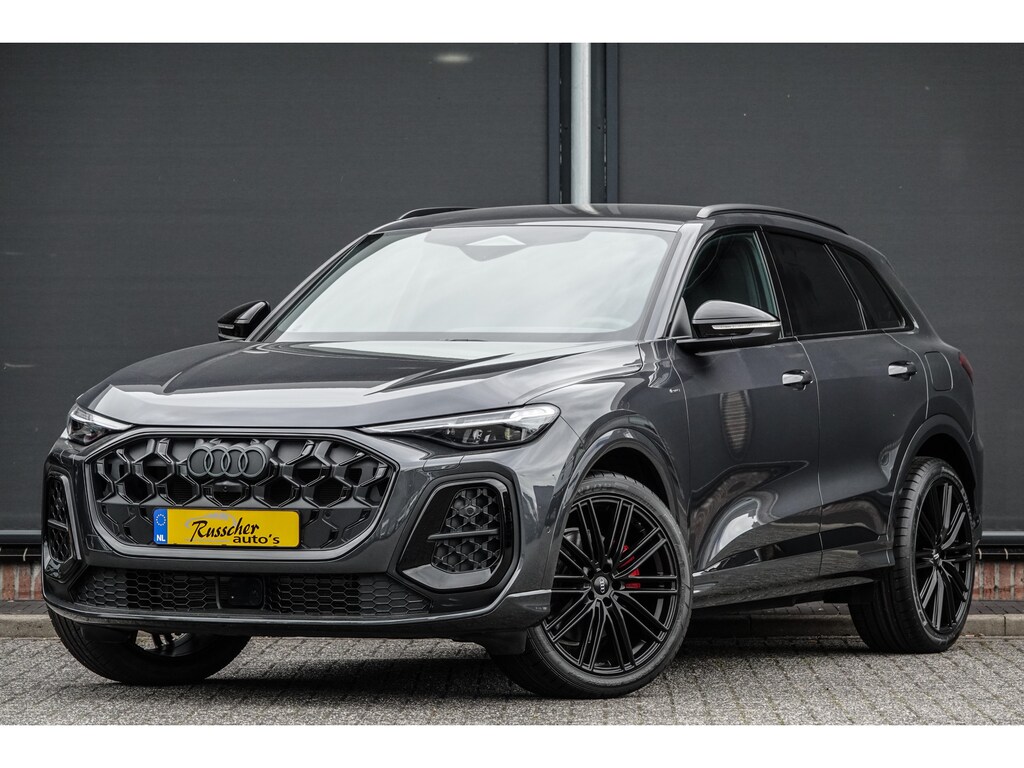 Audi Q5 e-hybrid 367Pk | S-Line | MMI Bijrijdersdisplay | Tech Plus | 360° Camera | Trekhaak | 21'' | Tambora Grey | Quattro