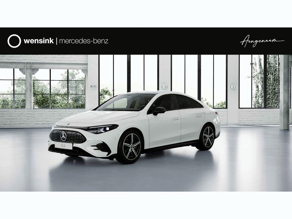 Mercedes-Benz CLA 250+ Launch Edition 85.5 kWh | Night | Panoramadak | Stoelverwarming | DISTRONIC | Achteruitrijcamera | Dodehoekassistent | Trekhaak |