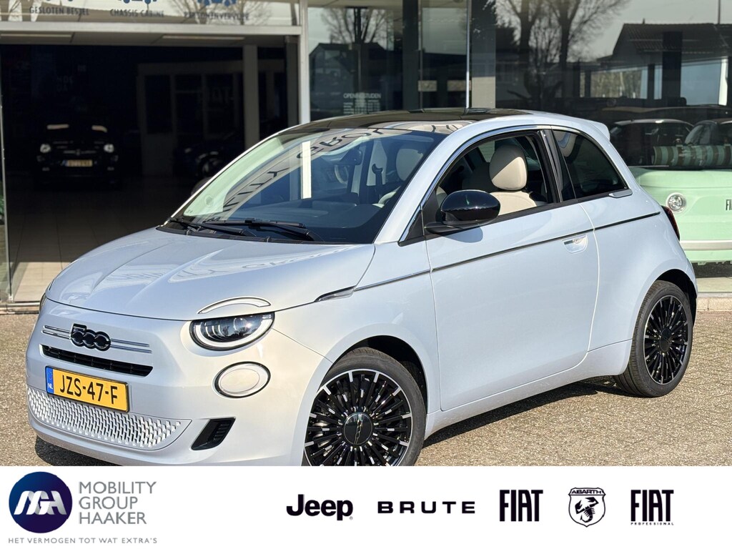Fiat 500 1.0 Hybrid La Prima | Apple-Android | Panoramadak | Parkeercamera | JBL |