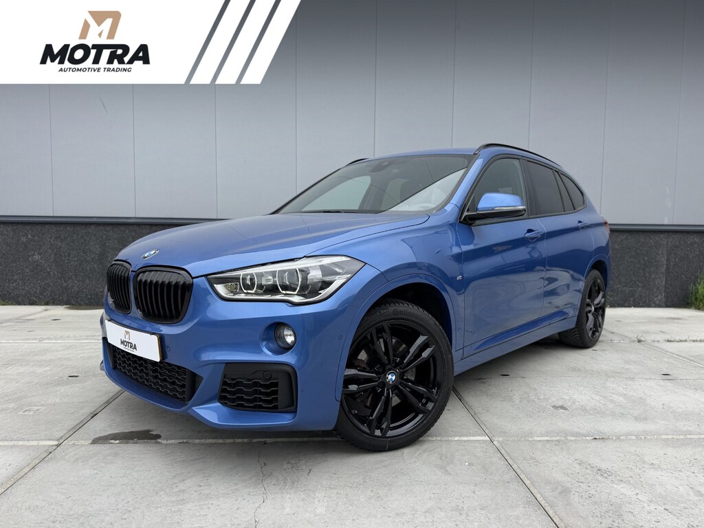 BMW X1 sDrive20i High Executive | M Sport | LED | Camera | Stoelverwarming