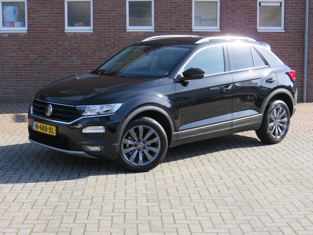 Volkswagen T-Roc 1.0 TSI Style Business * Rijklaarprijs incl. garantie * Navi * Electrische A-Klep * Digitale Cockpit * PDC V+A * Adapt. Cruise * Carplay Android *
