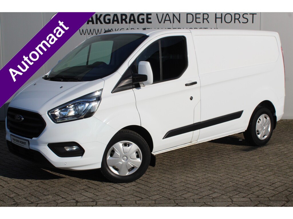 Ford Transit Custom 300 2.0 TDCI L1H1 Trend / AUTOMAAT ! Erg nette Ford Transit Custom automaat ! Airco, stoel- en voorraamverwarming, cruise control, parkeersensoren v+a, bijrijdersbank, beklede laadruimte etc.