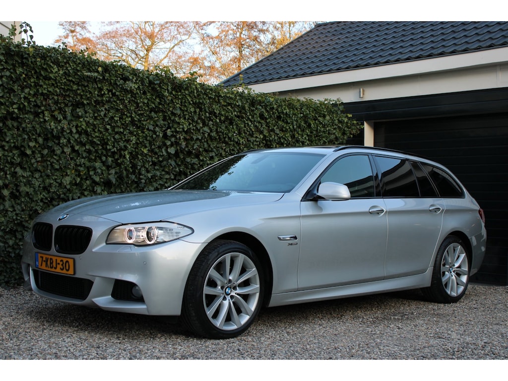BMW 5-Serie Touring 528xi High Executive | xDrive | M-pakket | Origineel Nederlands