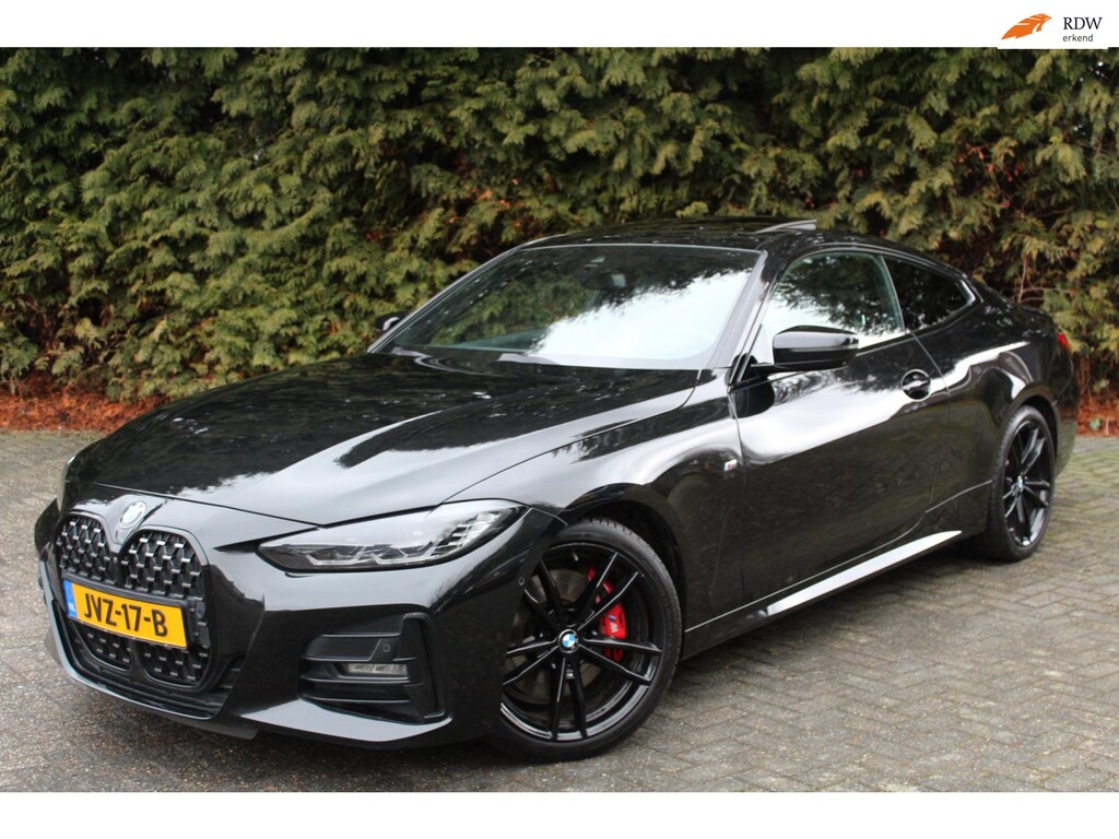BMW 4-Serie Coupé 420d xDrive High Executive 190PK | M- sportpakket| BTW-AUTO | CAMERA | Panoramadak | LEDER |Sportstoelen