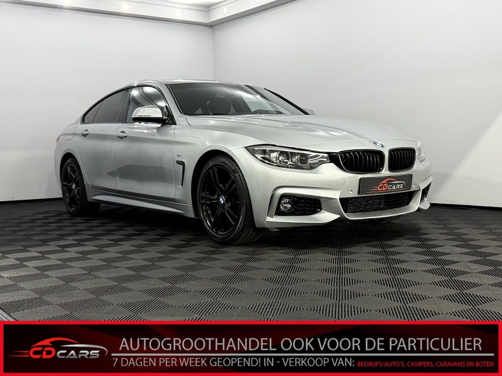 BMW 4-Serie Gran Coupe 418i High Executive M sport Leder, Camera, Navi, Stoelverwarming, Cruise control, Elektrische achterklep, Keyless start, Lichtmetalen velgen .