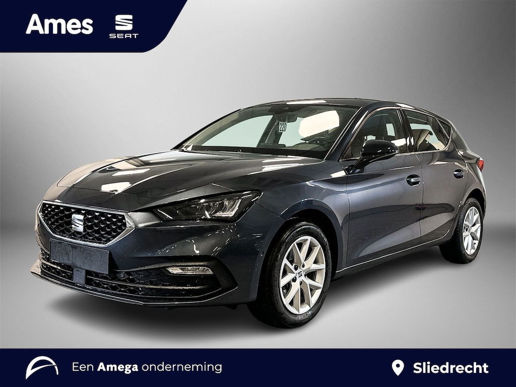 SEAT Leon 1.5 TSI 115pk Style | Adaptive Cruise Control | Achteruitrijcamera | Stoel- en stuurverwarming